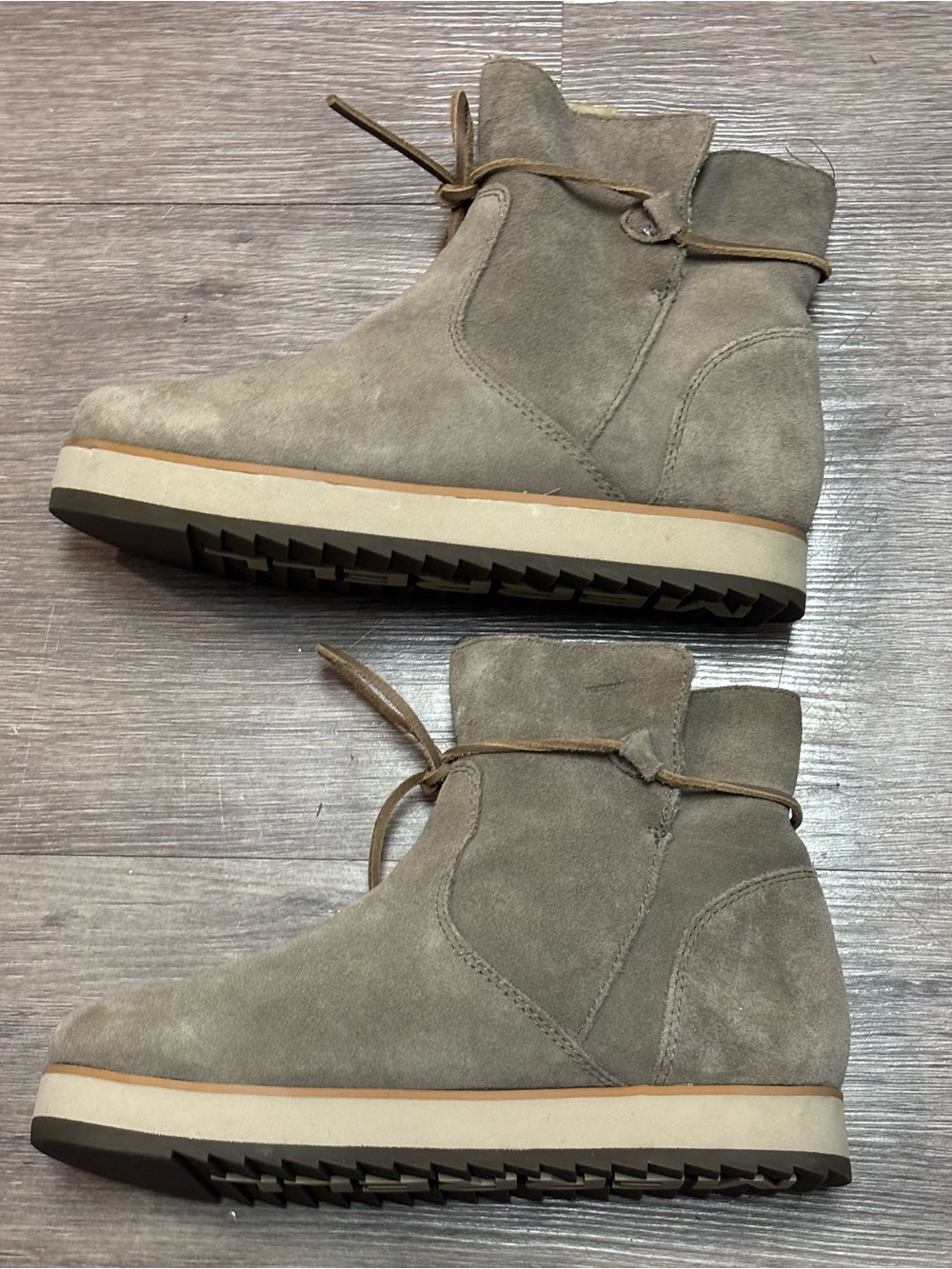 Merrell Juno Bluff Polar Waterproof Boots Suede Boulder Gray NWOT 8.5 - Picture 5 of 12